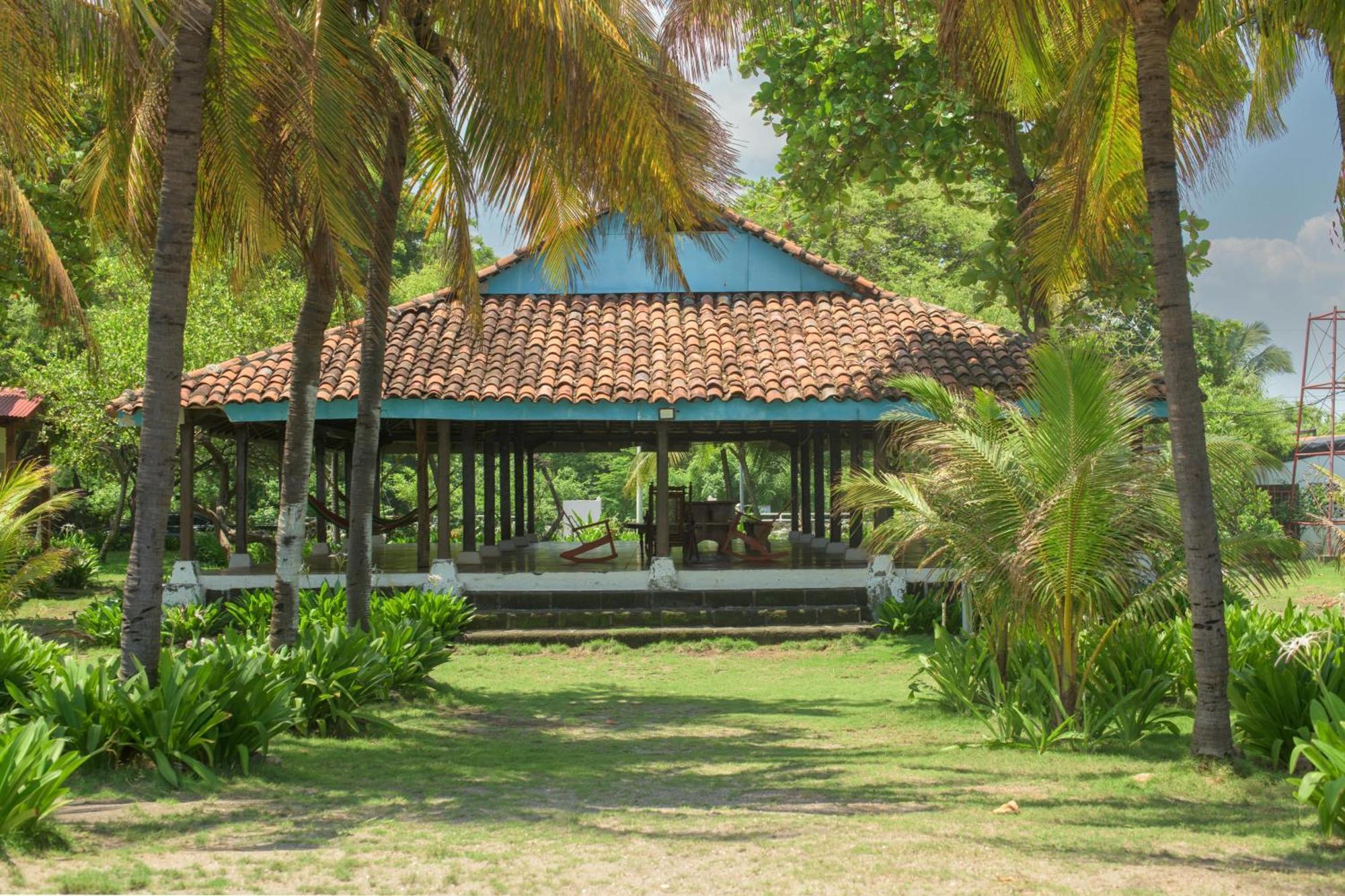 Casa De Playa Los Moncada León Buitenkant foto