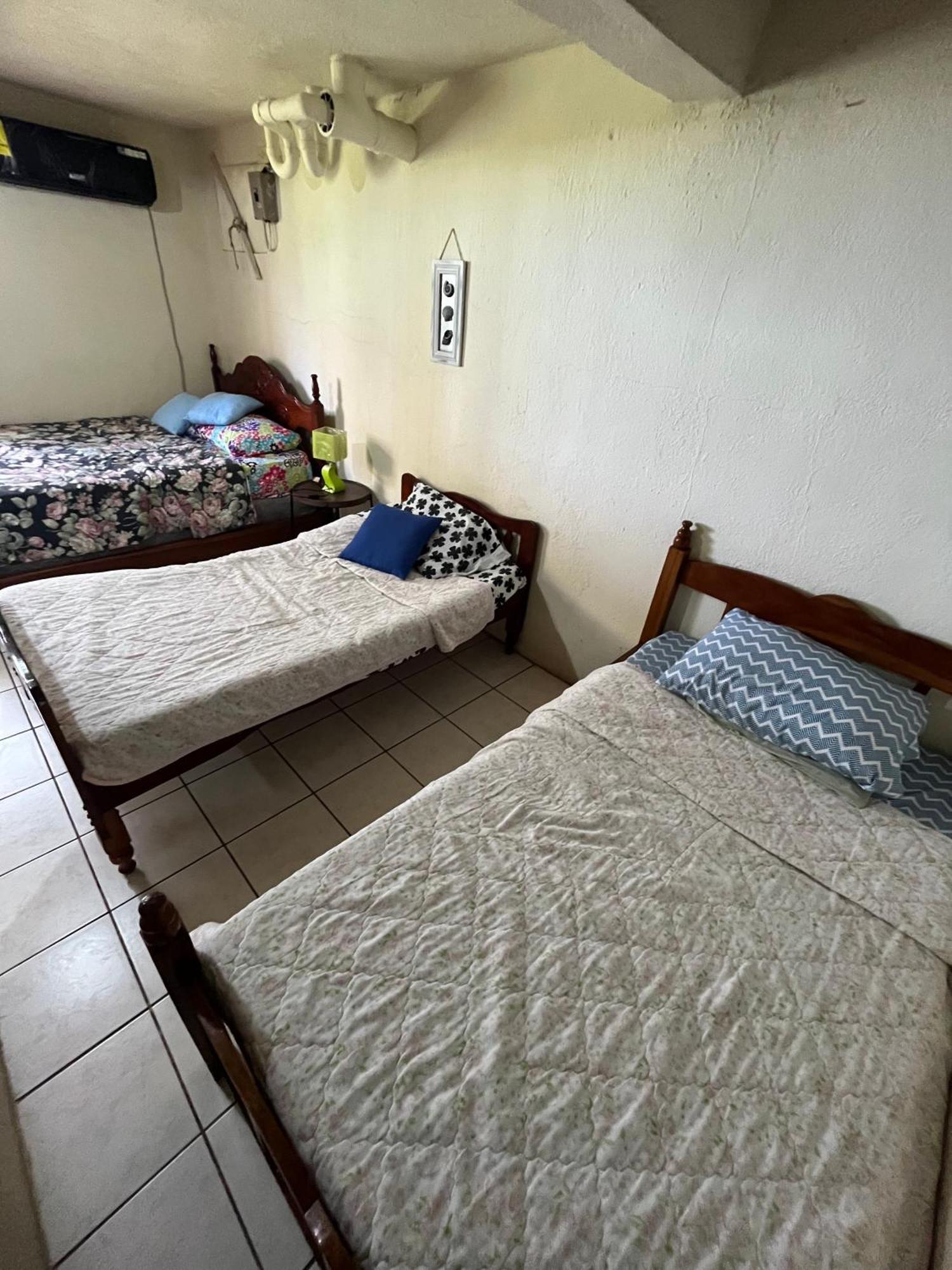 Casa De Playa Los Moncada León Buitenkant foto